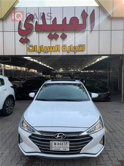 هیوندای ئەلەنترا